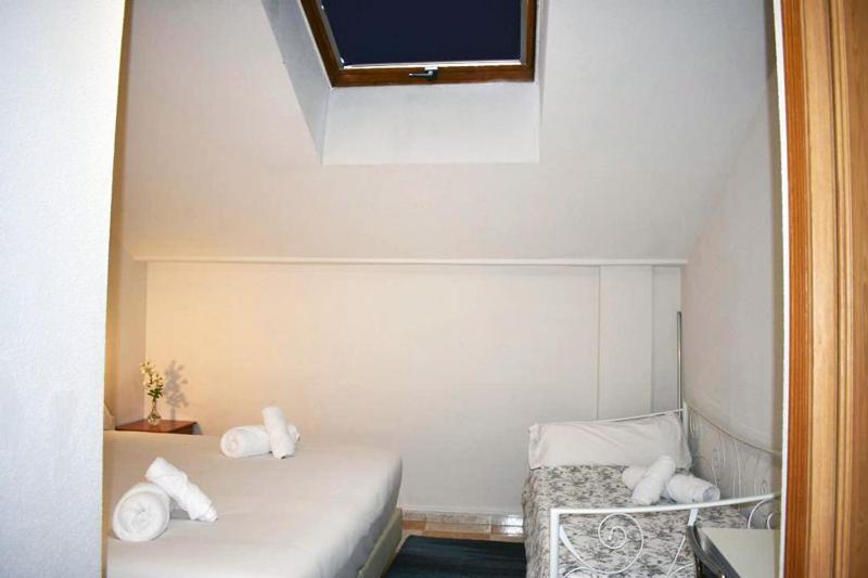 Hotel El Ancla Вільянуева-де-ла-Каньяда Екстер'єр фото